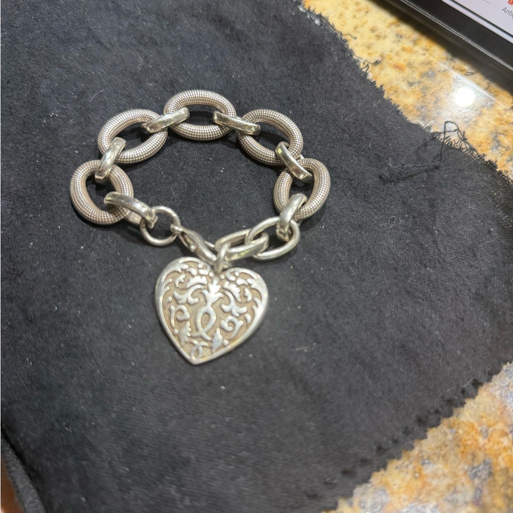 Brighton Vintage Chunky Heart 2 sided bracelet. EUC. - Picture 15 of 15